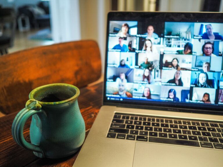 zoom meeting photo videoconference etiquette tips